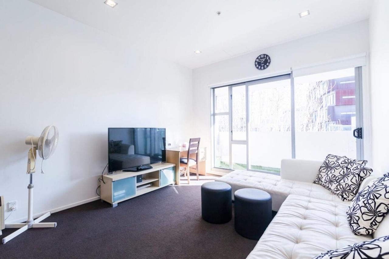 Modern 2 Bedroom Apartment In Auckland Cbd With Parking Exterior photo